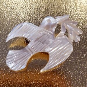 Mother Of Pearl Carved Peace Bird Brooch Pin Detailed & Textured Pearly White